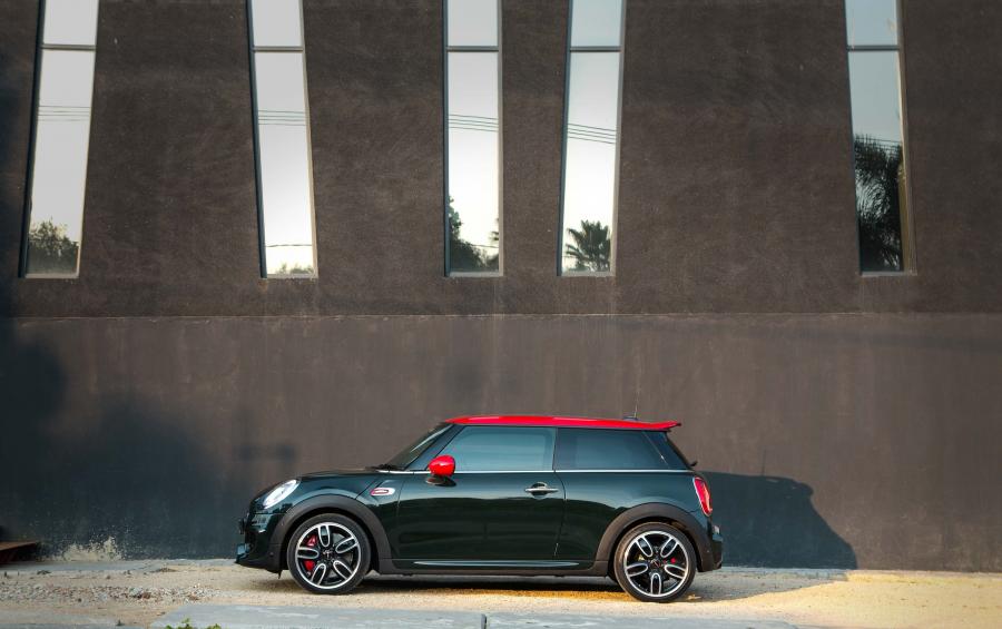  Mini Cooper S JCW 2015 года  (ZA) (фото 21 из 24)